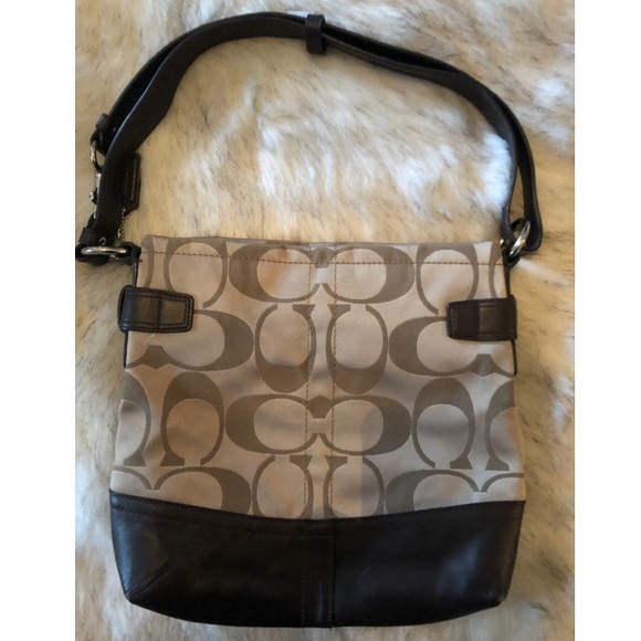 Coach Signature C Bag - Picture 2 of 4